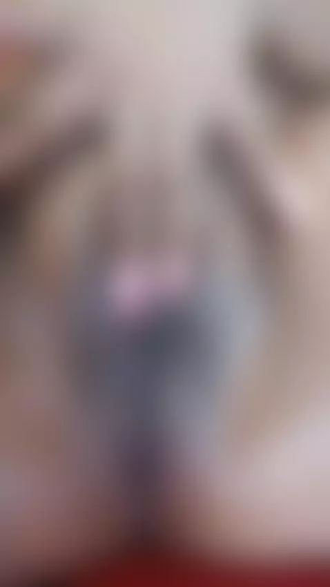 i need a cock here by elliemoret