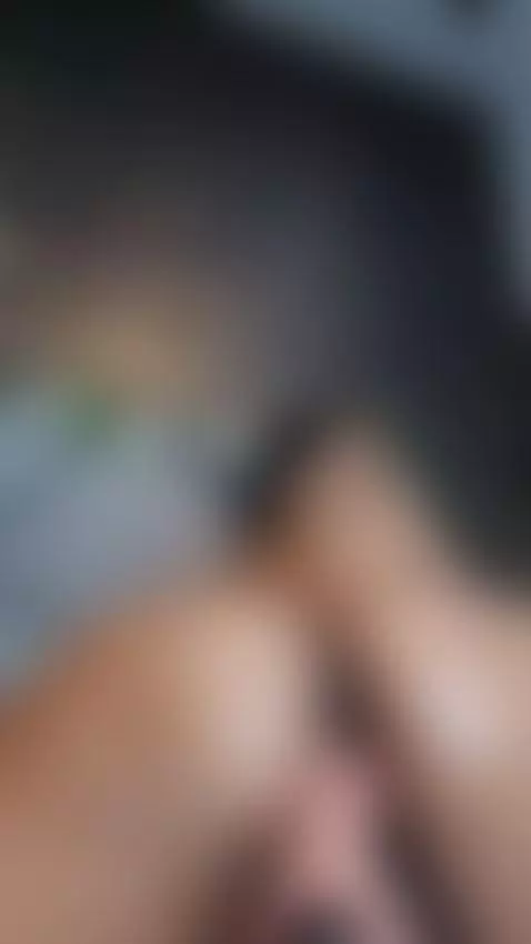 can u pound my holes? by elliemoret