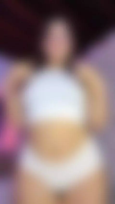 My pussy is super wet and I want to get fucked. by nathalie-rivers