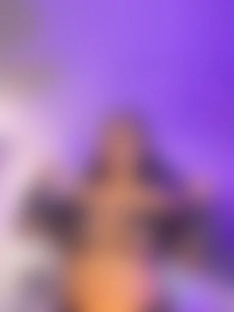 Hey I'm online by briana-walker