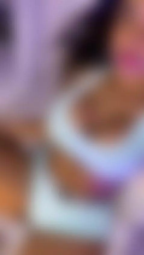 hey online by briana-walker