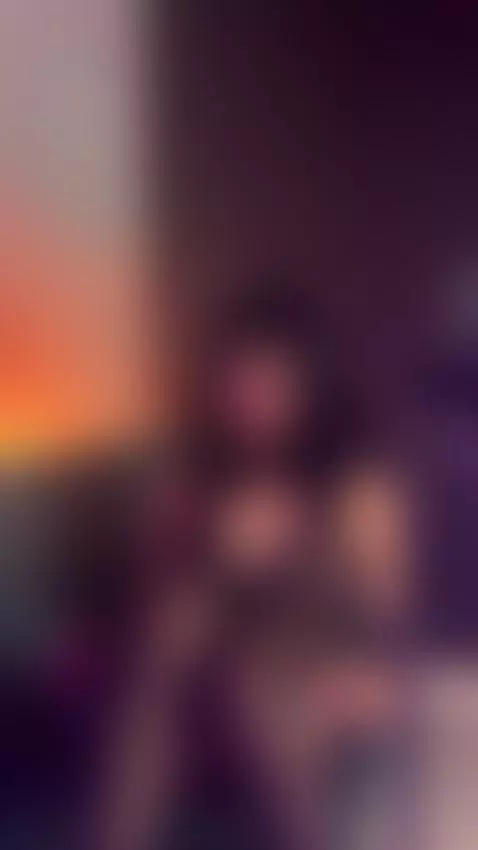 quieres ver mas?🤭🫣 by cherryxoxo9