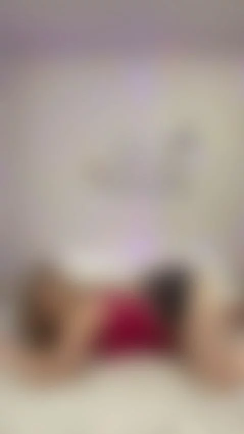 🥵😊 by lindsey-mae