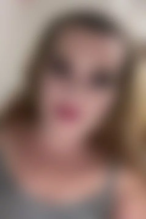 Go follow Twitter! 😉 by lindsey-mae