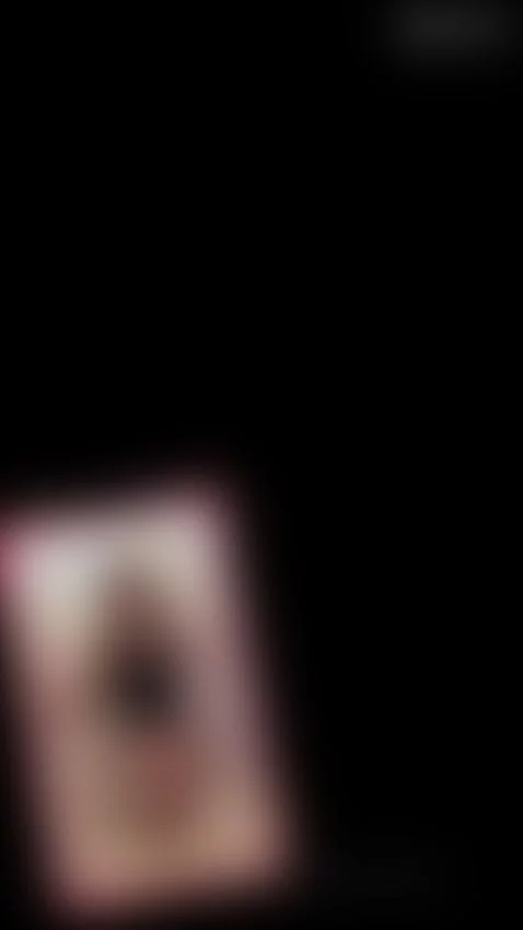 Go follow Twitter and instagram by lindsey-mae