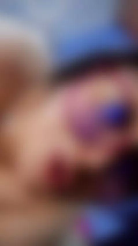 seguirme en mis cuentas amores 
follow me on my accounts by karla-lane18