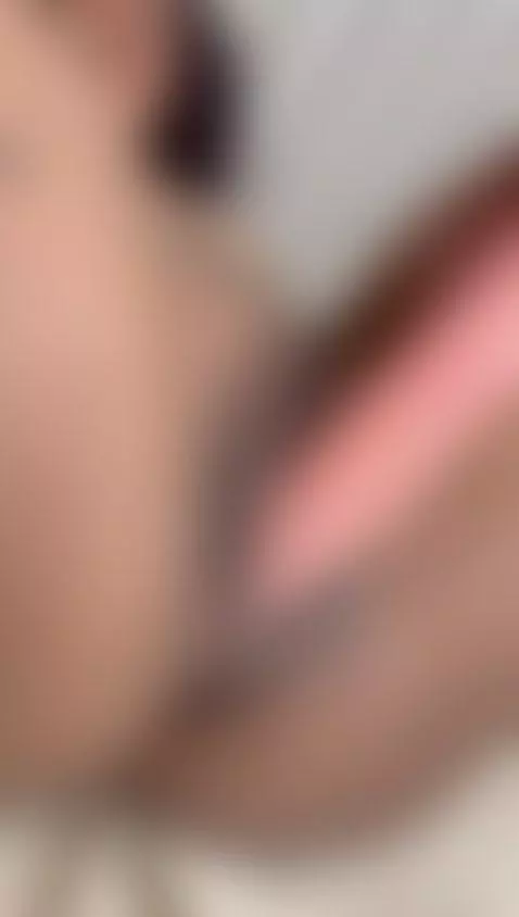 Closeup juicy pussy by irisgray