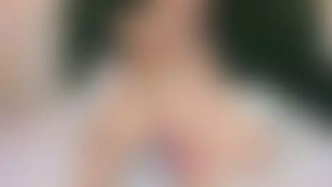 My big ass wants to feel your rich cock inside🔥🍑 by hannawilson