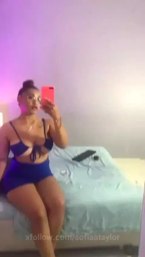 im waiting for you guys♥ by sofiaataylor