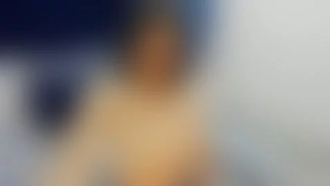 Hi guys today I'm looking for a good company 😏 I'm waiting f... by selena-vidal