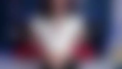 my hair is a bit messy... guess for what? by selena-vidal