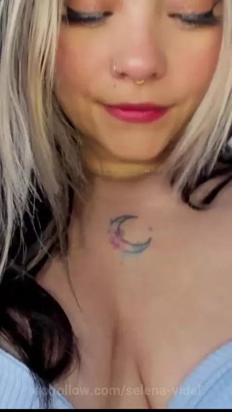 I'm online now I'll wait for you.  https://www.camsoda.com/s... by selena-vidal