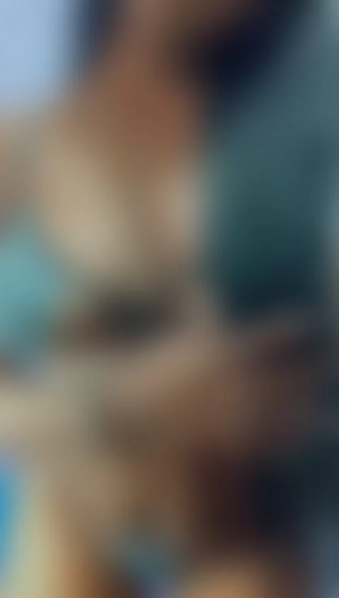 you like my new look ?? by goddess-ebonyy