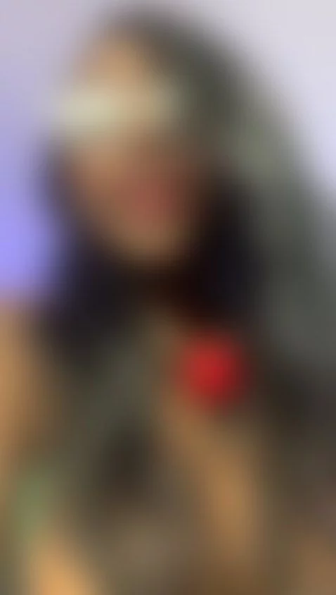 I am online guys, i hope you see me by goddess-ebonyy