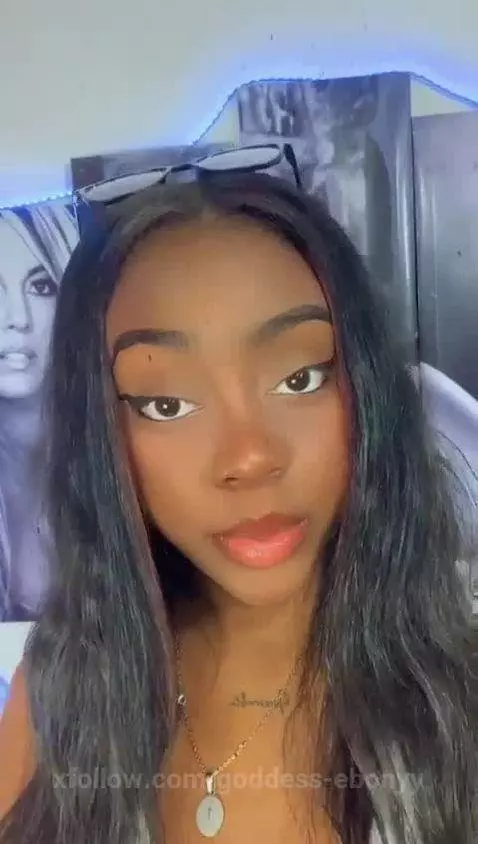 Do you like brown skin? by goddess-ebonyy