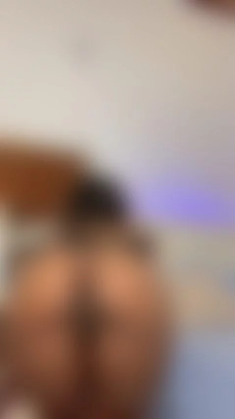 ebony, bigass, oil by lizzlive011