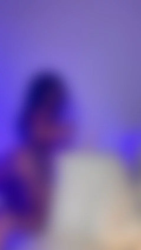 IG: lizlive01 by lizzlive011