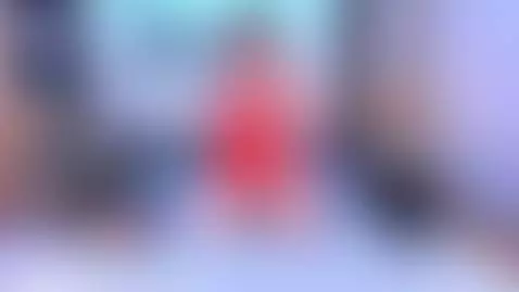 Come and enjoy this sexy body while you give me instrictions... by julia-davis