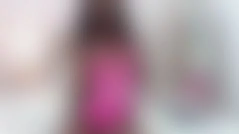 I wanna get naked for u, come to see more! by lexisummer