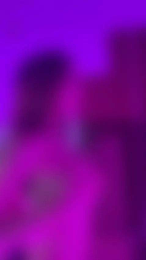 I have a space in my room for you, are you coming? by iammonserrat