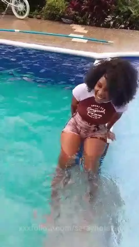 You make me laugh by sarayhotstar