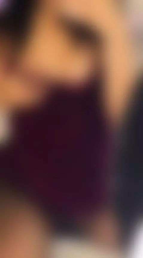 I provoke with a glance and end with a sigh.🤤🔥 by renatta-cruz