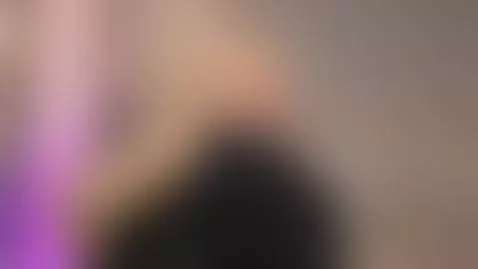 Hi foot lovers 🤤 Online Now by renatta-cruz