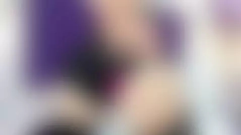 I want vibrations 🍑 by sarariley