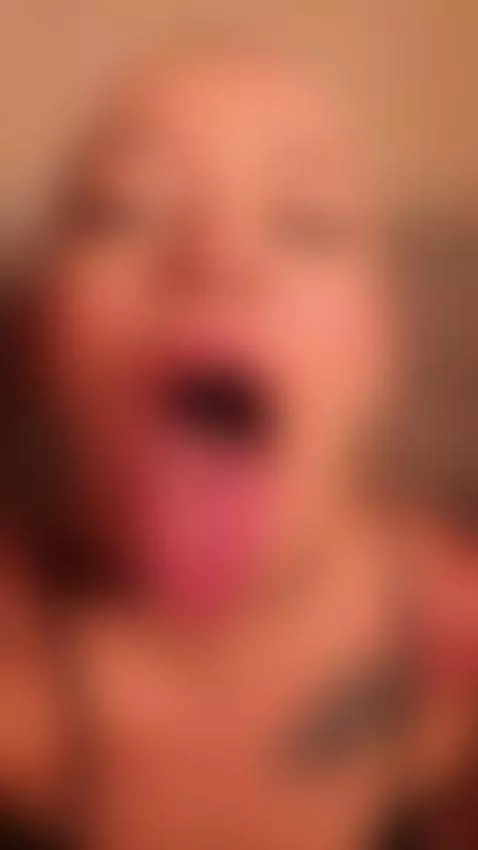 My tongue will be your #new love😈 by niamoonn