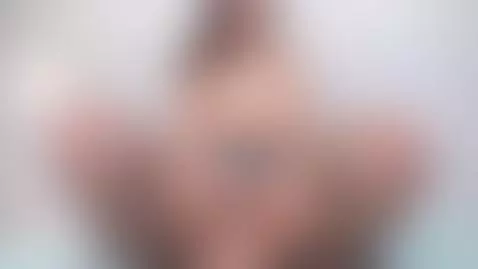 Look in my eyes while I moan for you 😏👉 Profile by abby-me