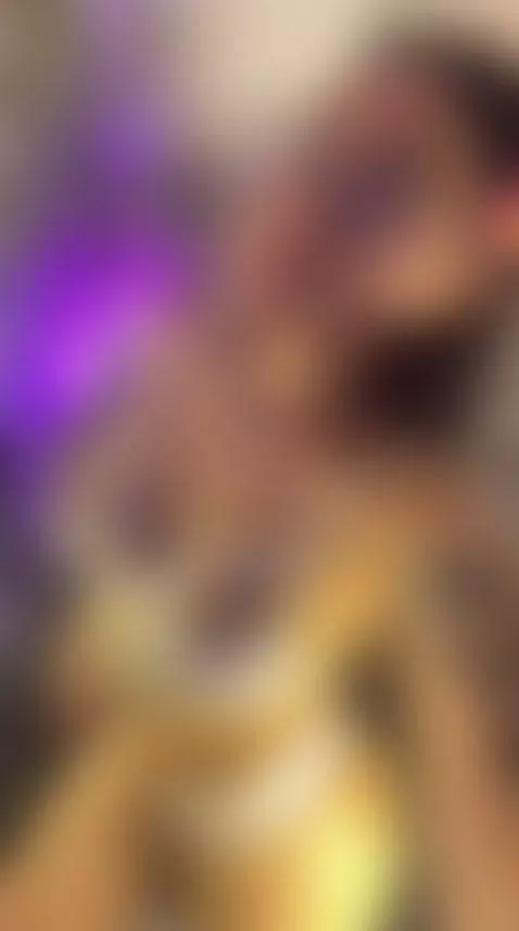 my mouth wants to be destroyed by your cock by butterflyy1