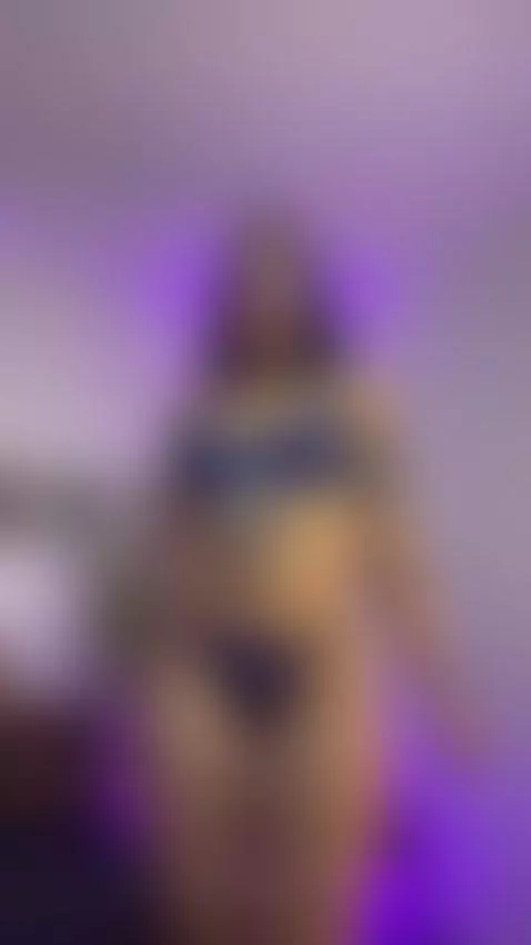 Im going live now - fuck machine activated by butterflyy1