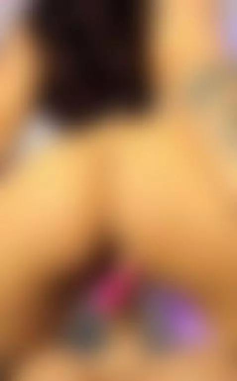 click here  https://www.camsoda.com/es/butterflyy1 by butterflyy1