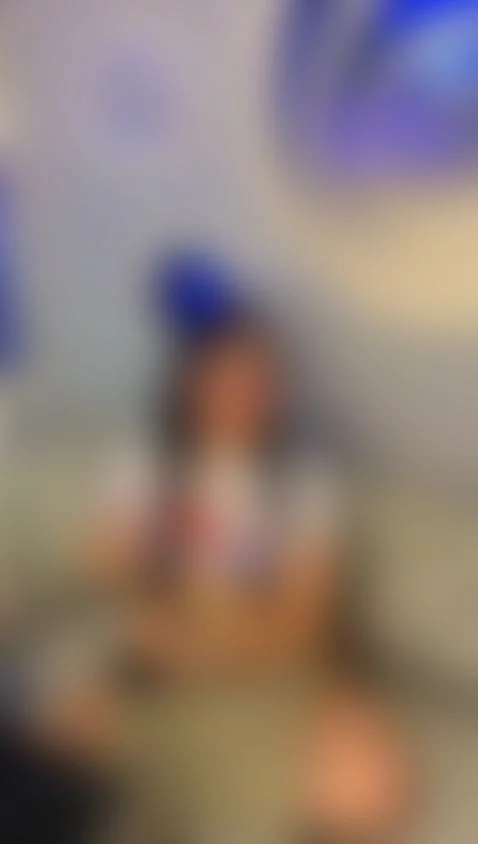 B L U E by isabellabeckett