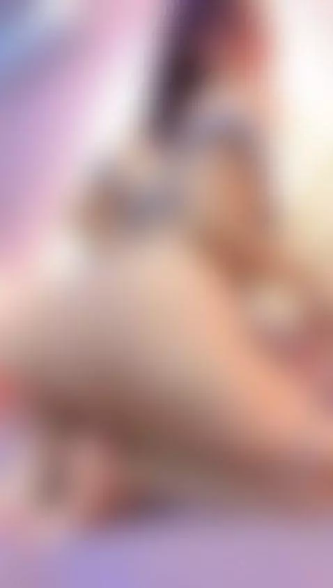 I'm Online right now🥵 by evaagrace