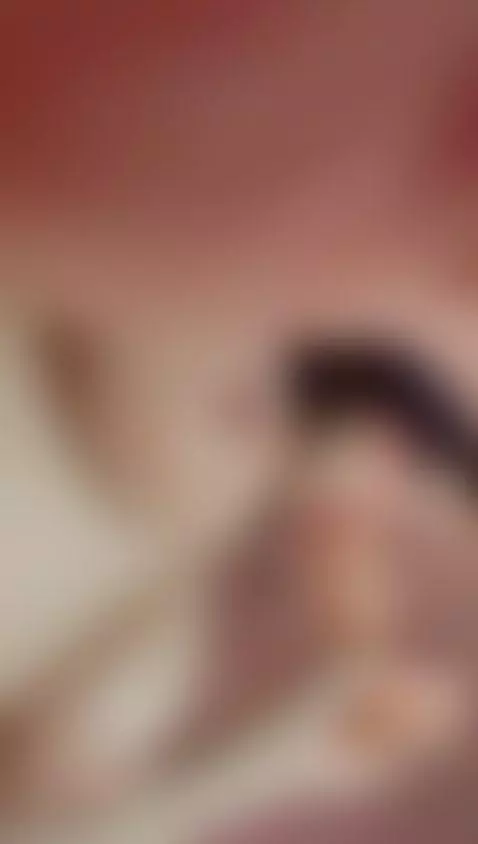 Dare to look at me more closely 😘 by evaagrace