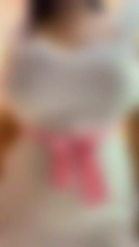 I just came online and I'm already horny... can you help me ... by evaagrace