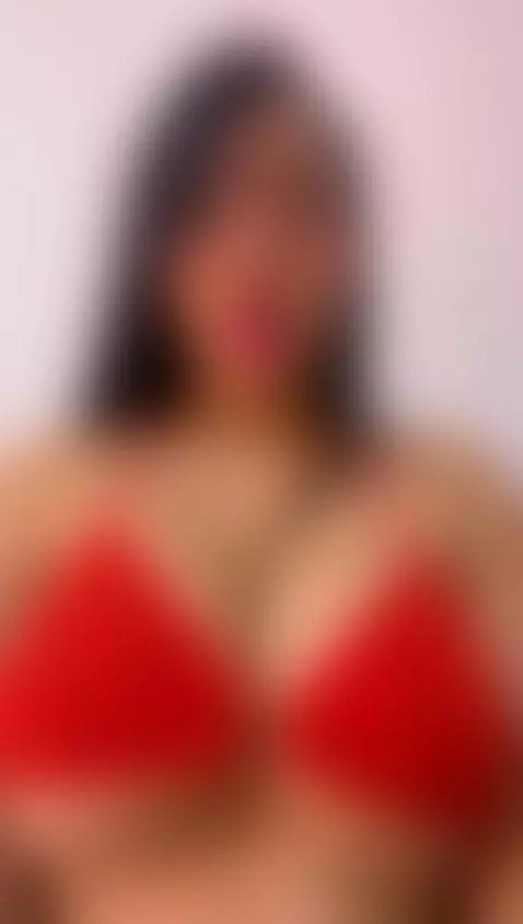 Wanna Fuck? I’m Online Now 💋💦 by evaagrace