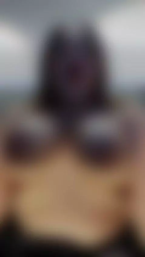 Boucing this huge boobs by michelltaylor1