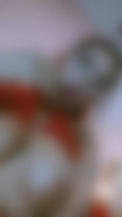 My body is needy, my fingers are restless… by lorena-gomezz1