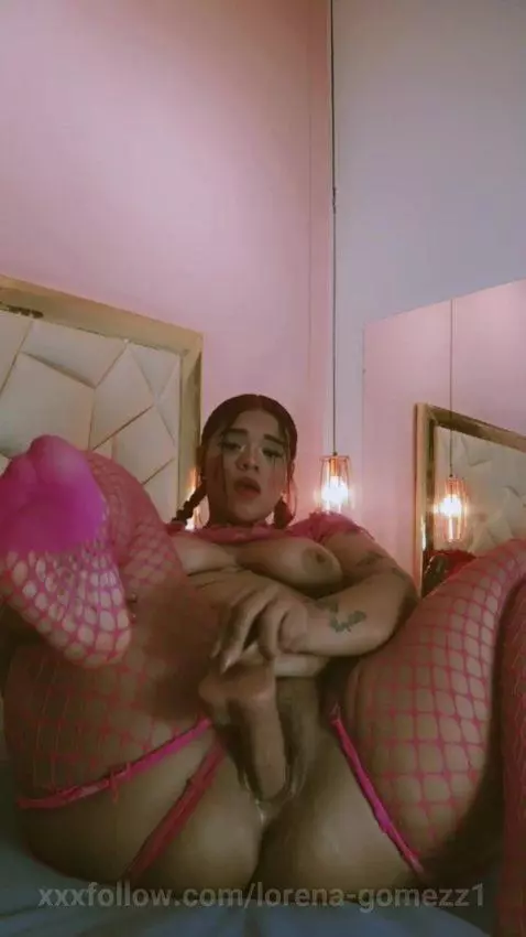 Big ass. Wet pussy. Hungry toy. I just need you to start the... by lorena-gomezz1