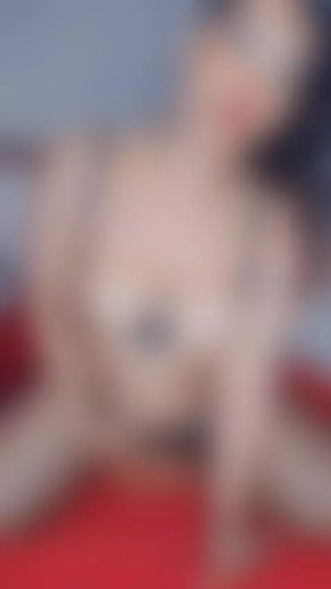 My pussy’s throbbing… I need someone to fill me up and make ... by lorena-gomezz1