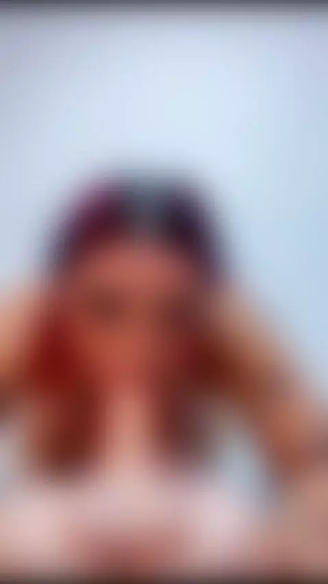 The show is about to start and I’m already in a very bad moo... by lorena-gomezz1