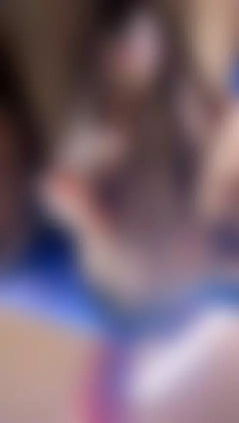 Imagine me in heels and nothing else… would you dare? 👠 by lorena-gomezz1