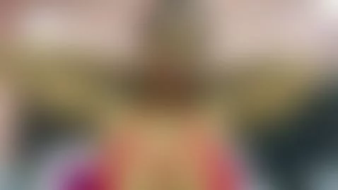 Feeling sexy and touching myself by penelopereyes