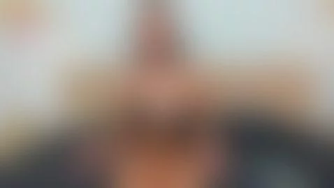 Come on to enjoy my juicy body by camila-montes