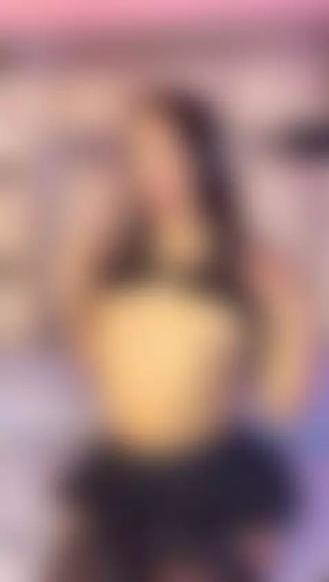 Soft lips, wild heart, unstoppable tonight. by emmabruns