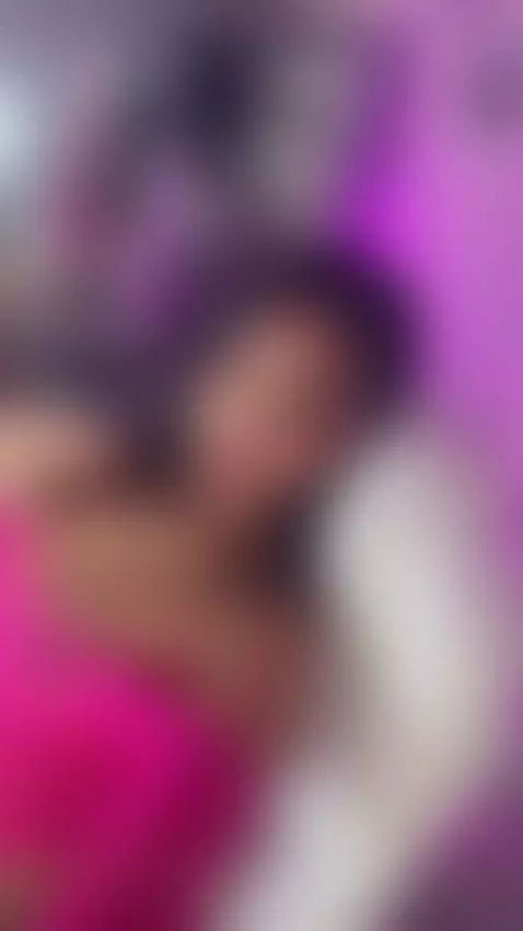 Naughty 👅 by emmabruns