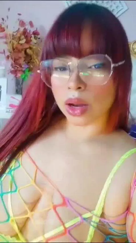 hey guys, come and enjoy my big ass and have the best hot ti... by shararuiz