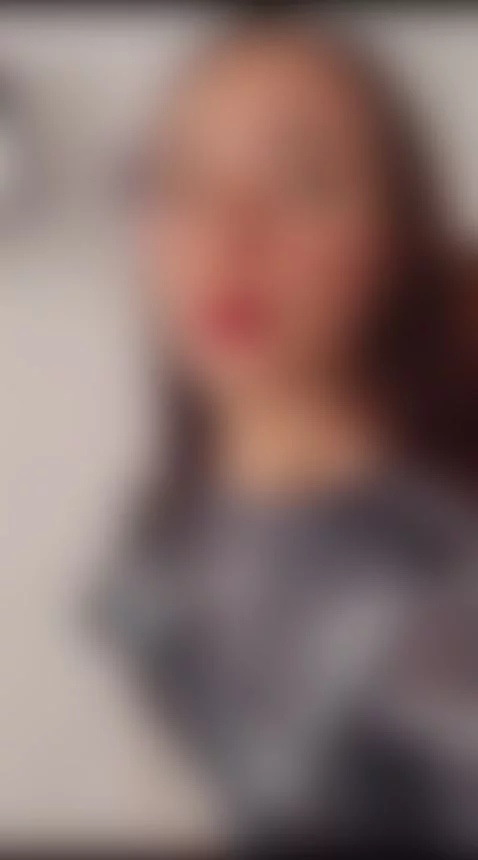 KISSES ME by sabrina-haze